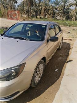 Chrysler 200